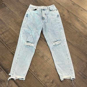AS NEW ZARA HIGH WAIST MOM JEANS SIZE 8